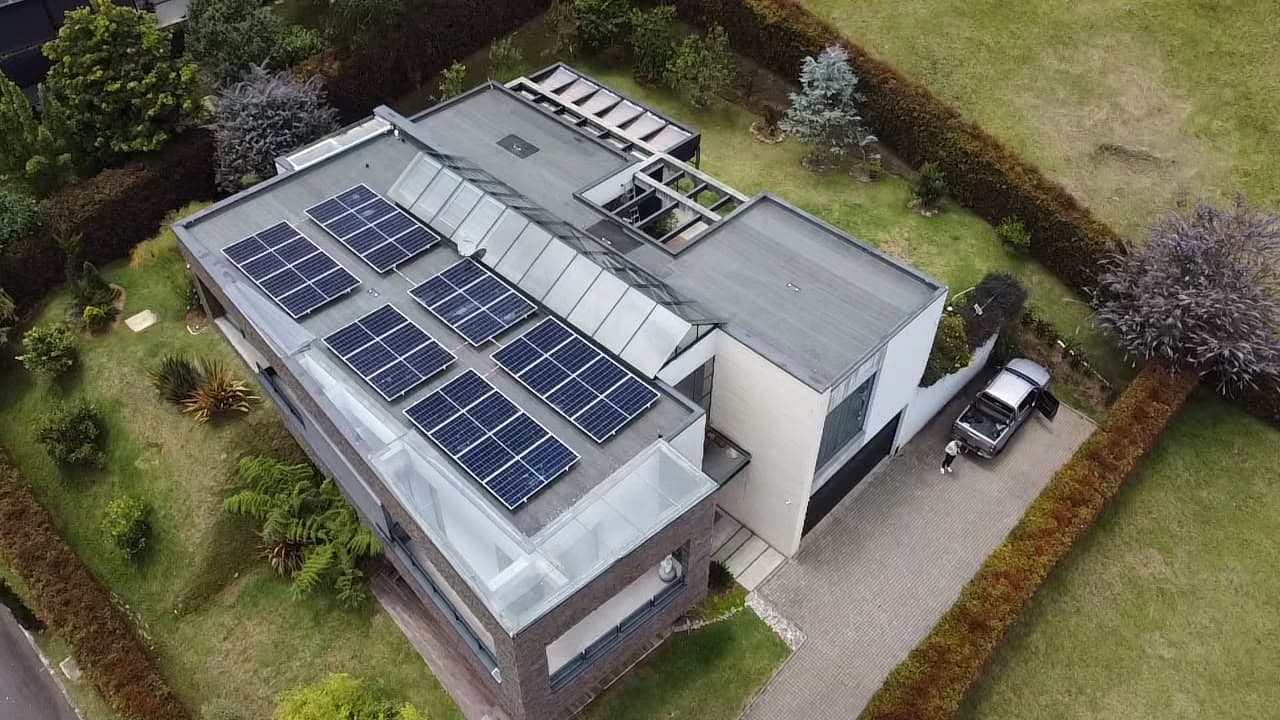 Sistema Solar Residencial 14 kWp